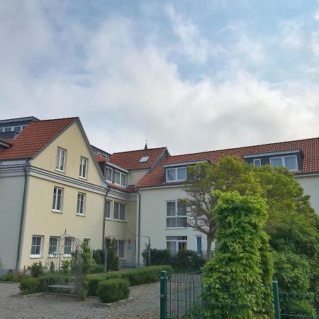 Hafenresidenz - Ferienwohnung 37 Wiek auf Rügen المظهر الخارجي الصورة