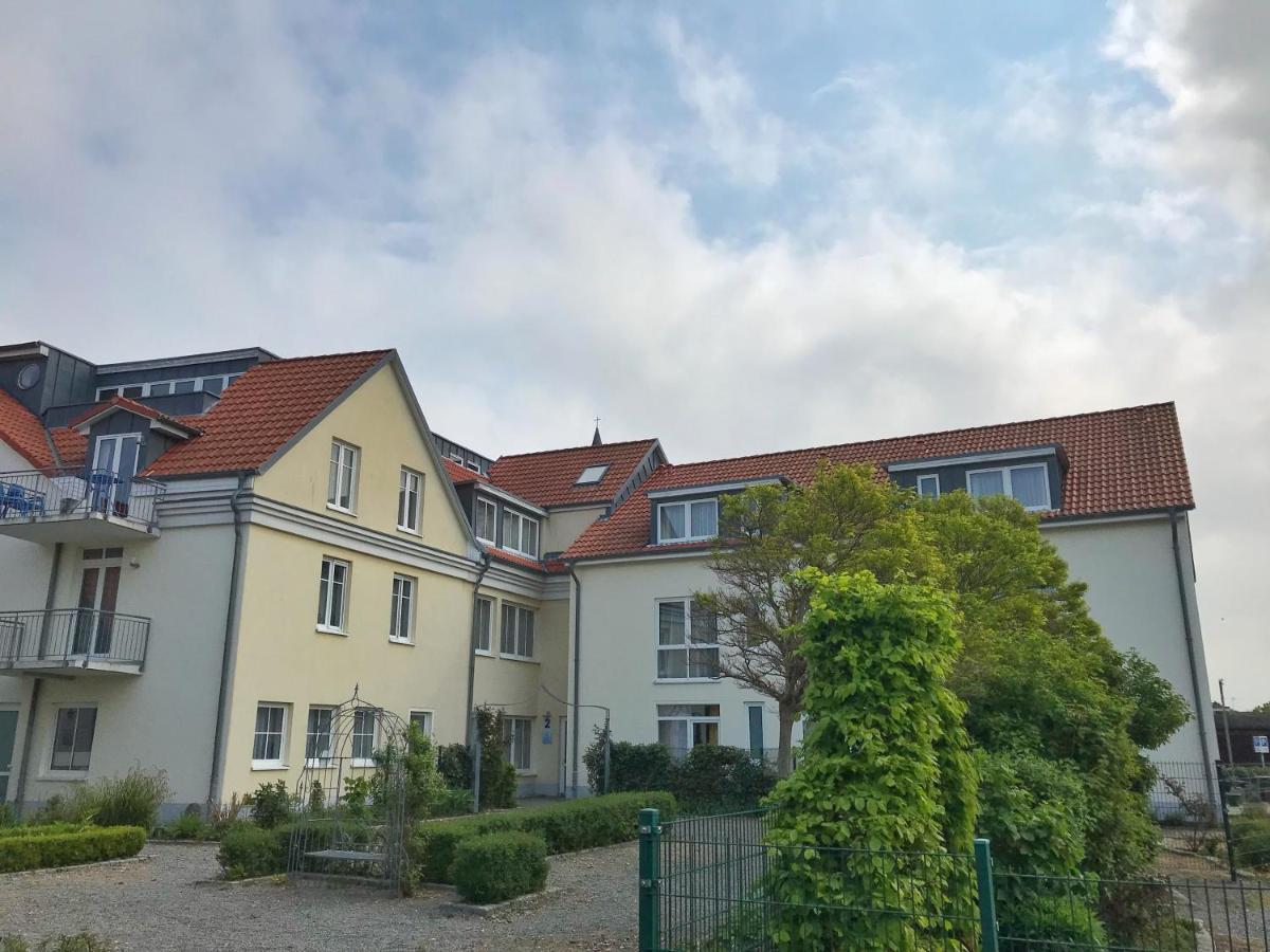 Hafenresidenz - Ferienwohnung 37 Wiek auf Rügen المظهر الخارجي الصورة
